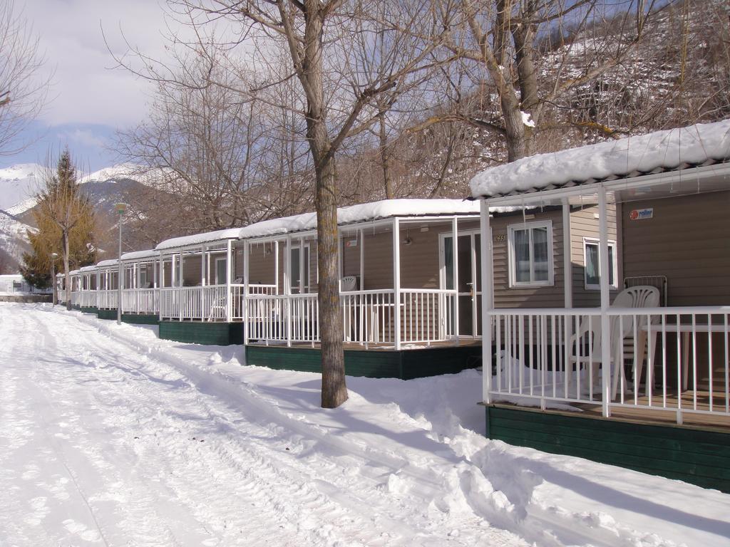 Bungalows Conca De Ter Vilallonga de Ter Chambre photo